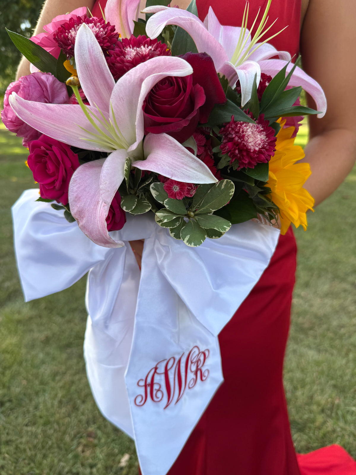 Embroidered bouquet sash